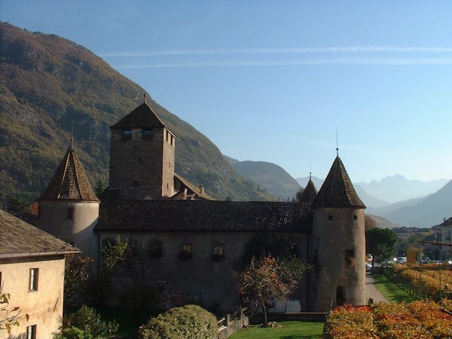 Castel Mareccio / Maretsch Castle in Bolzano, merely added here to brighten up the otherwise text-only page